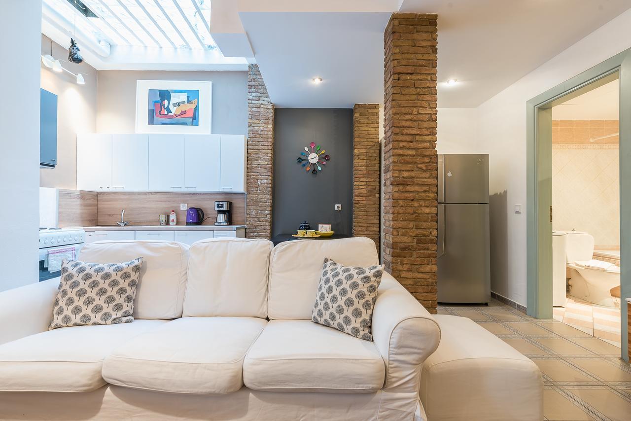Elegant Kerameikos Apartment By Cloudkeys Atenas Exterior foto